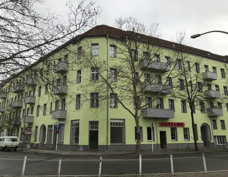 Nahe Bahnhof Lichtenberg — photo 1